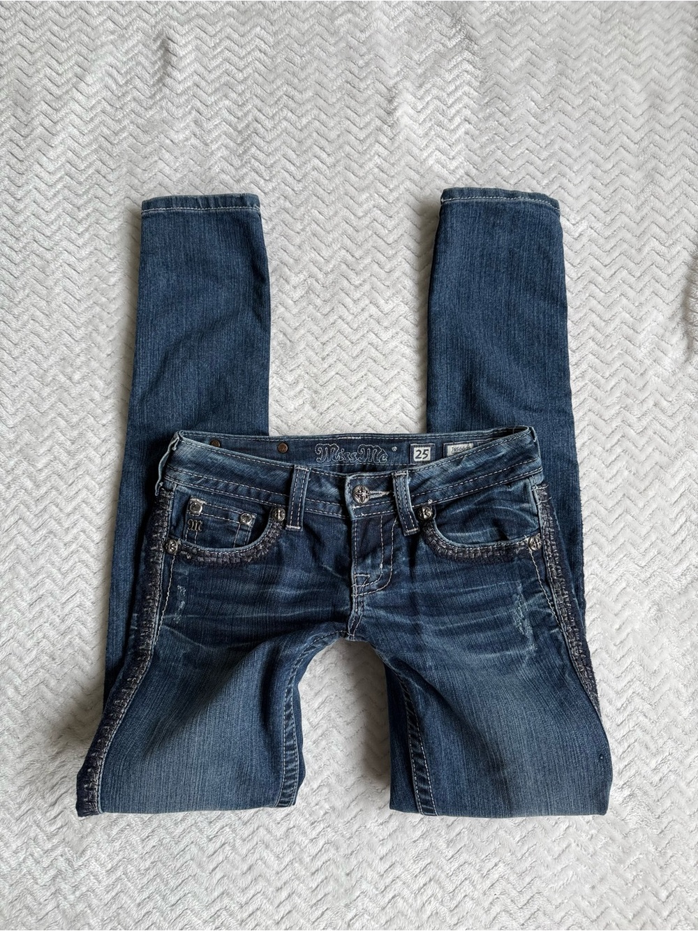 Y2K 2000s Miss Me Skinny Jeans JS5660S Size 25